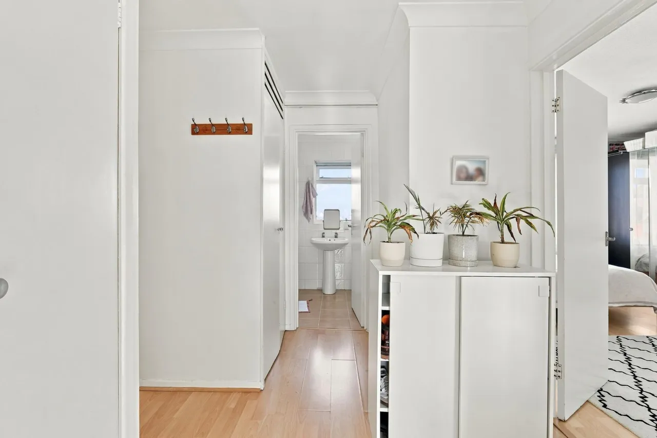 Worplesdon Rd, Stoughton, GU2, photo 10