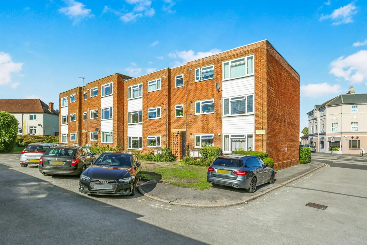 Worplesdon Rd, Stoughton, GU2, photo 14