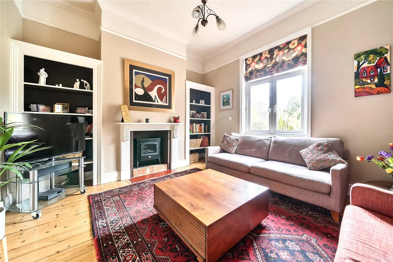 Crawley Ridge, Camberley, Surrey, GU15 2AN, photo 5