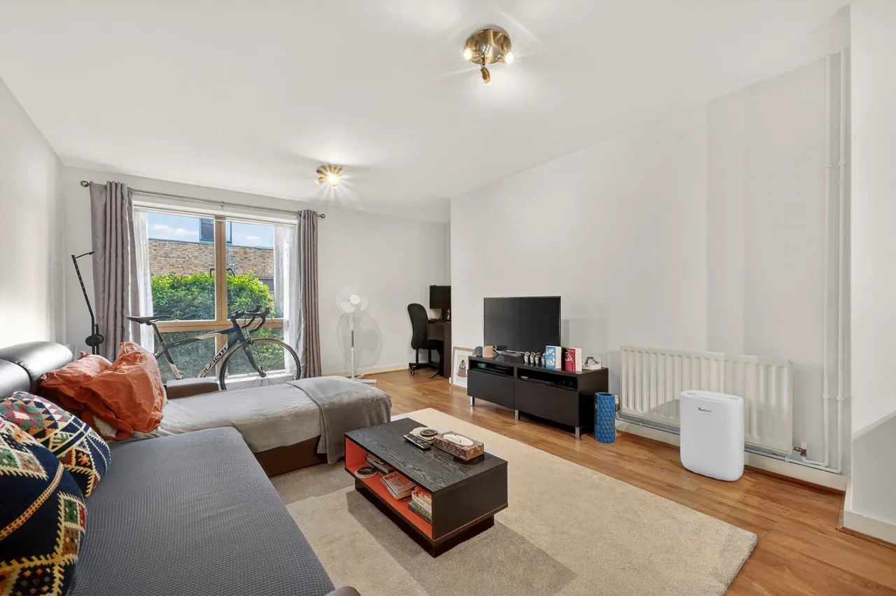 1 bed flat for sale, Dallington Street, Islington, EC1V