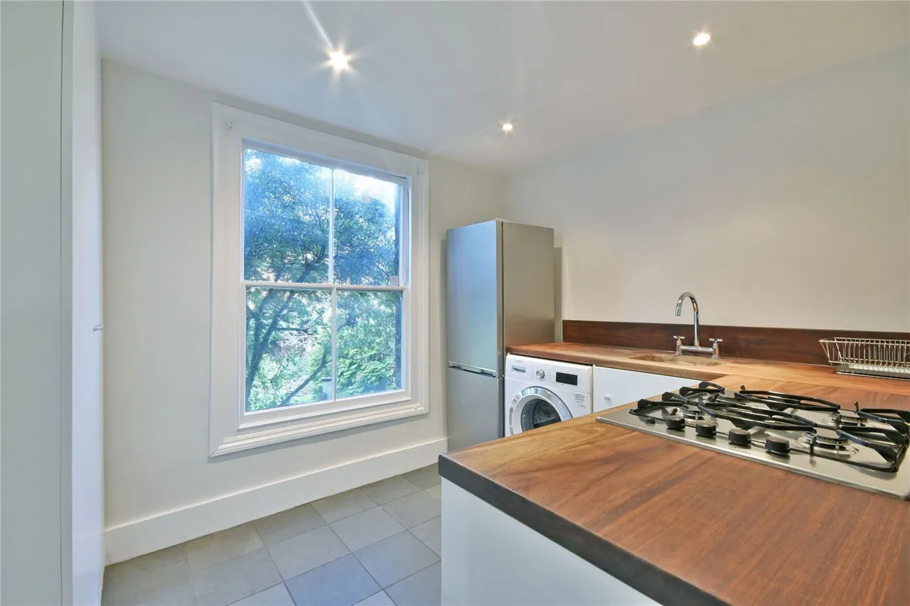 1 bed flat to rent, Iverson Road, Kilburn, NW6