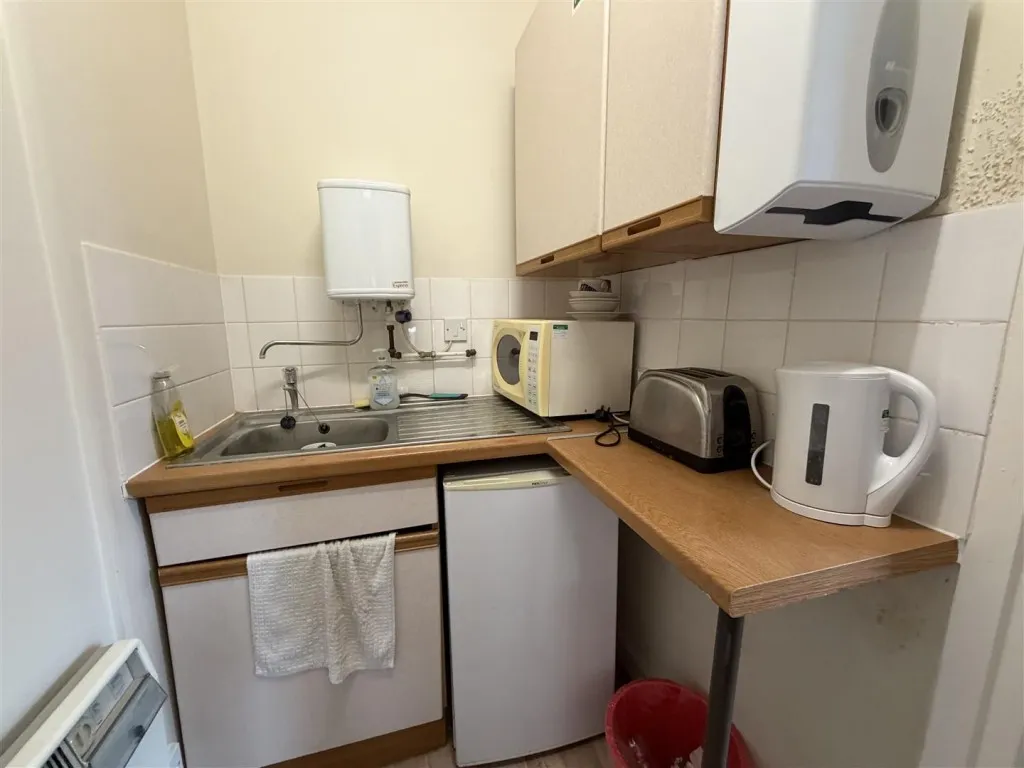 Kingswood Construction, Rear of 20-22, Gilbert Road, Kingswood, Bristol, BS15 1RE, photo 16