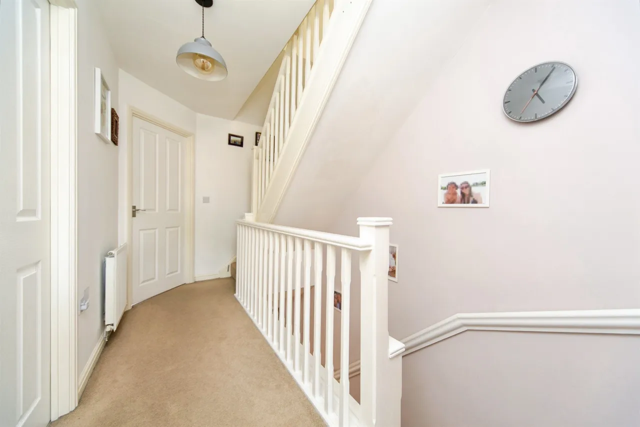 Robinson Road, Ellesmere Port, CH65, photo 10