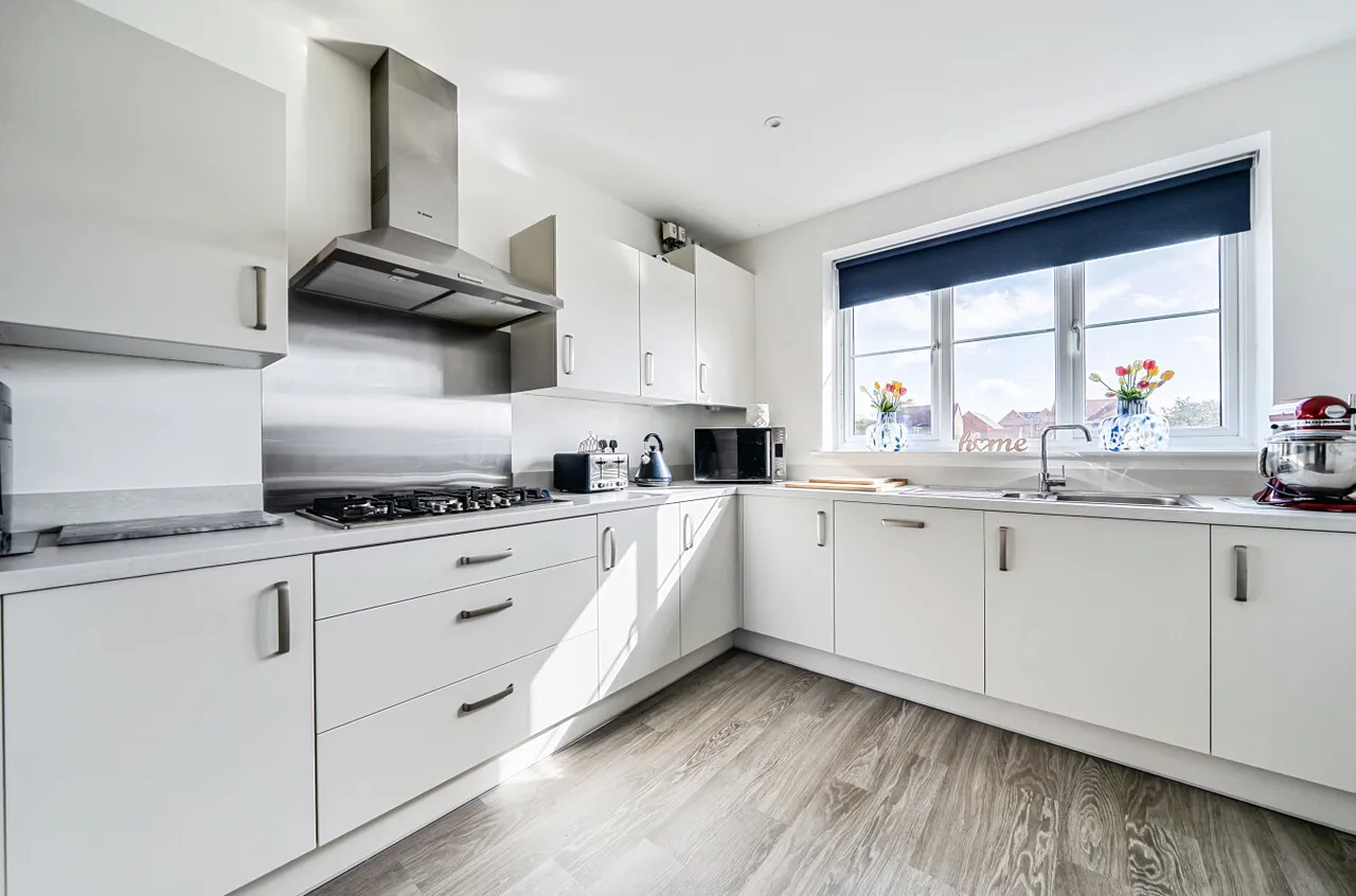 Emperor Road, Basingstoke, RG23, photo 6