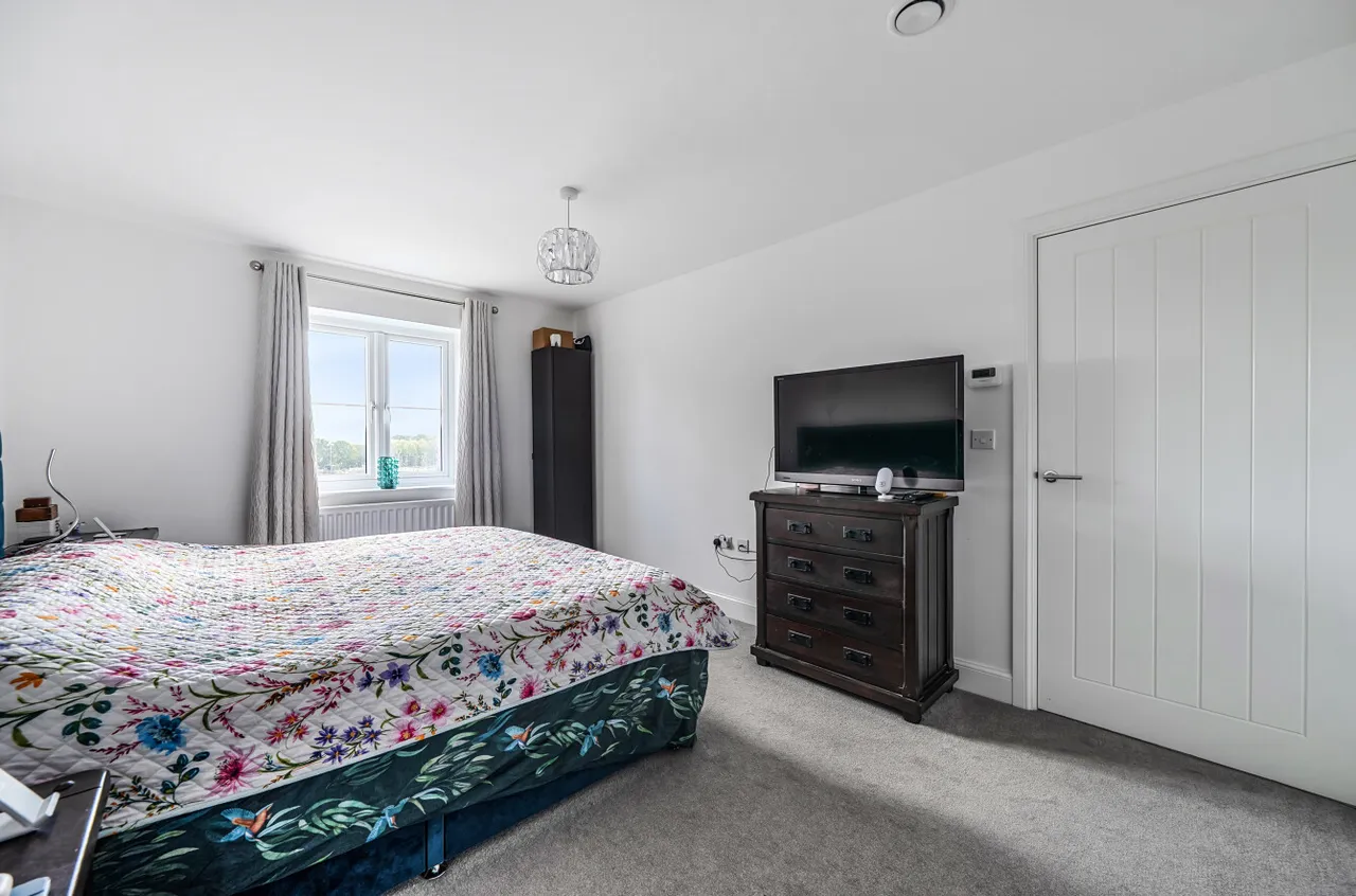 Emperor Road, Basingstoke, RG23, photo 14