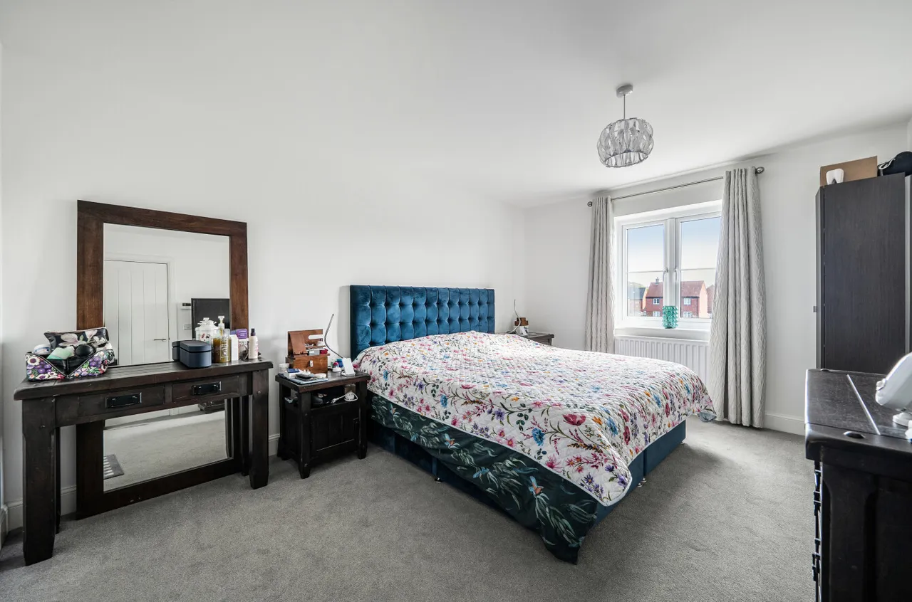 Emperor Road, Basingstoke, RG23, photo 4