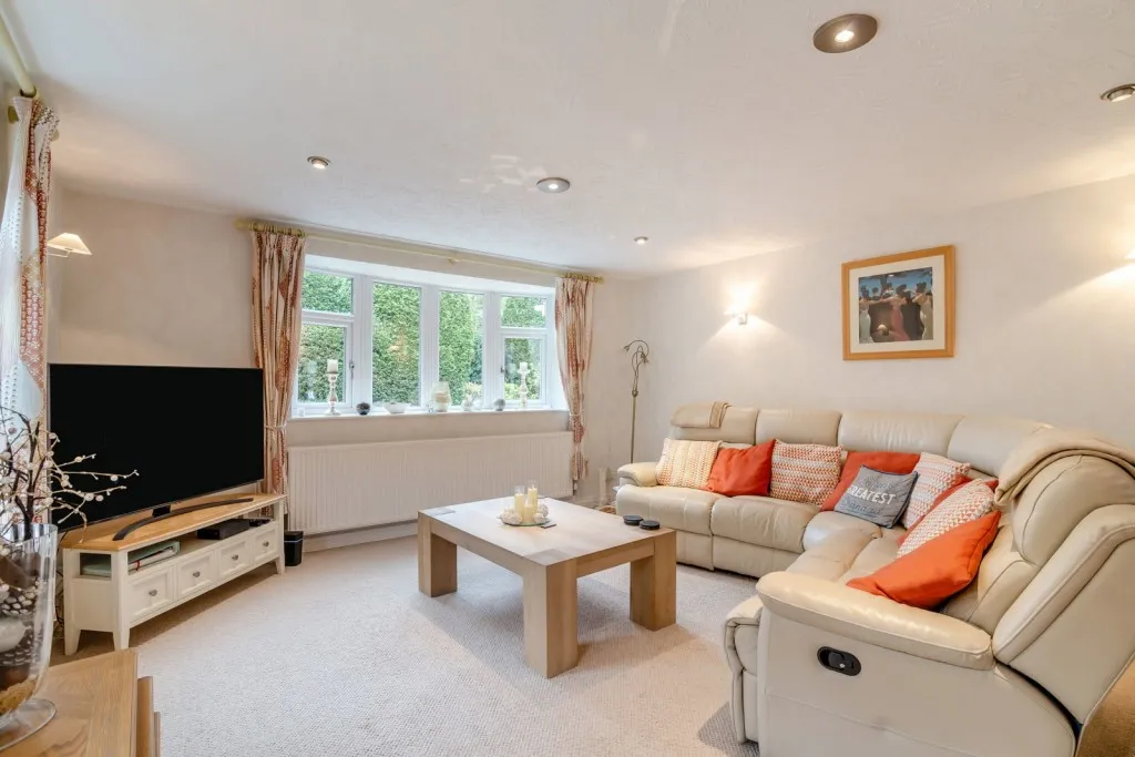 Wetherby ~ Spofforth Hill, LS22, photo 8