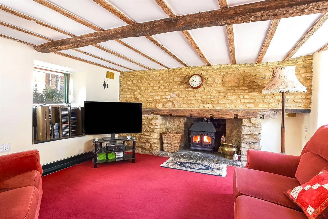 High Street, Harrold, MK43, photo 9