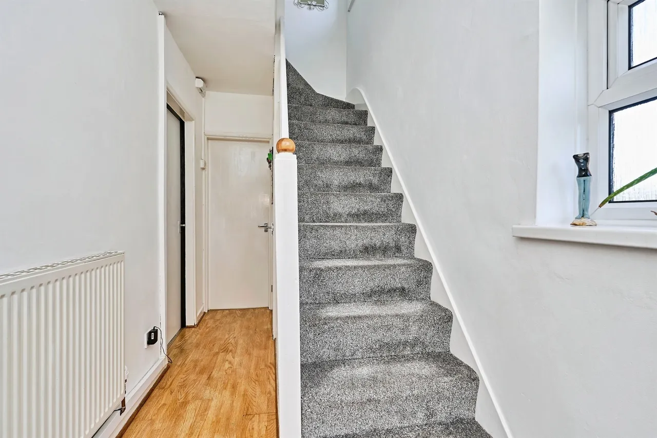 Crankhall Lane, Wednesbury, WS10, photo 7