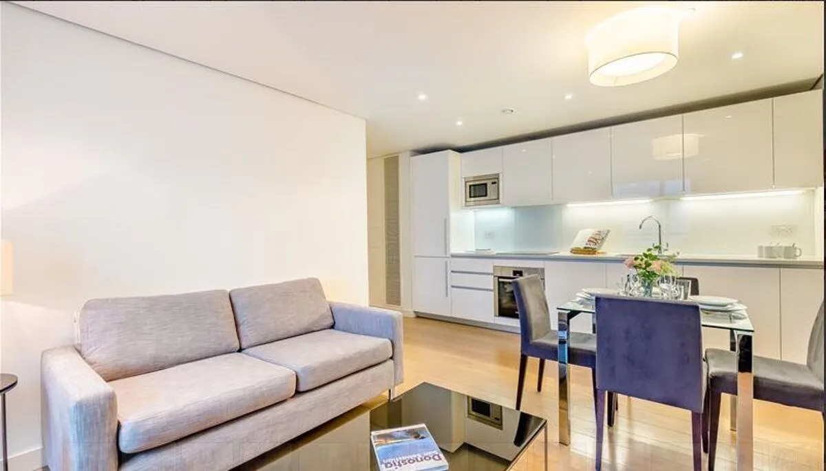 2 bed flat to rent, Merchant Square East, London, W2