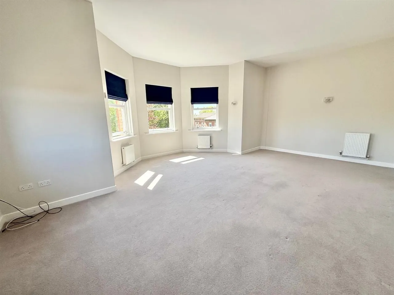 Pavilion Way, Macclesfield, SK10, photo 4