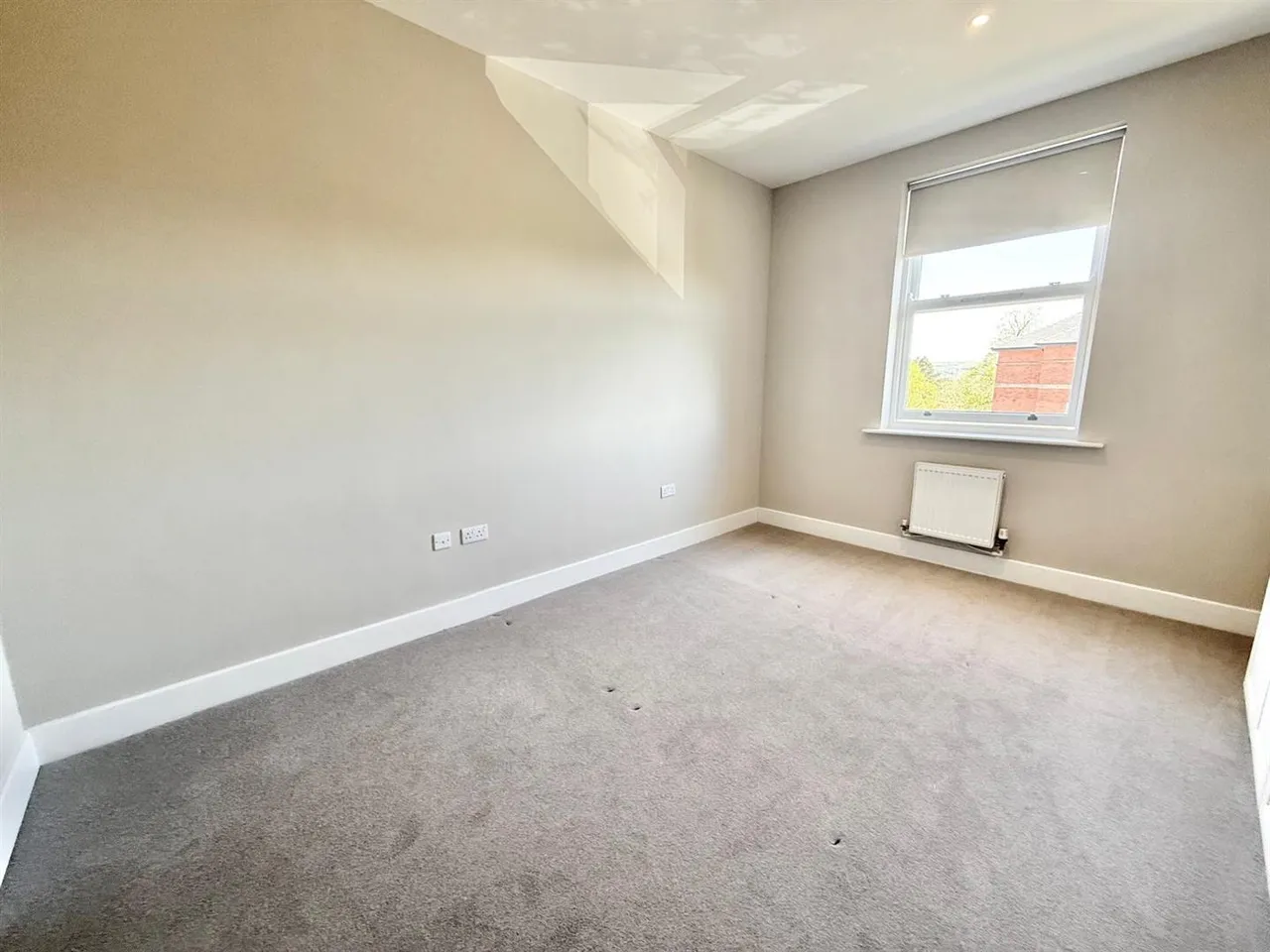 Pavilion Way, Macclesfield, SK10, photo 8