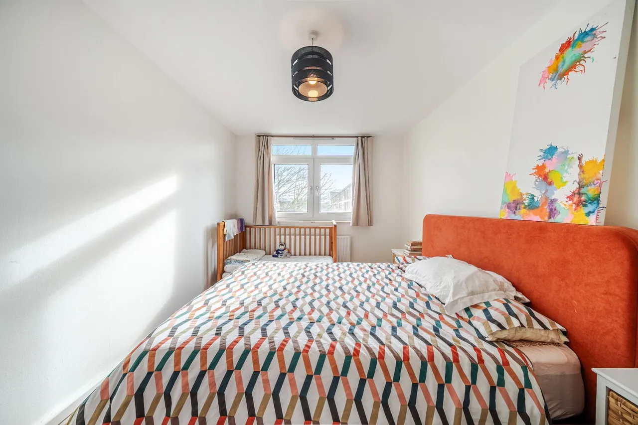 Carew Street, SE5, photo 20