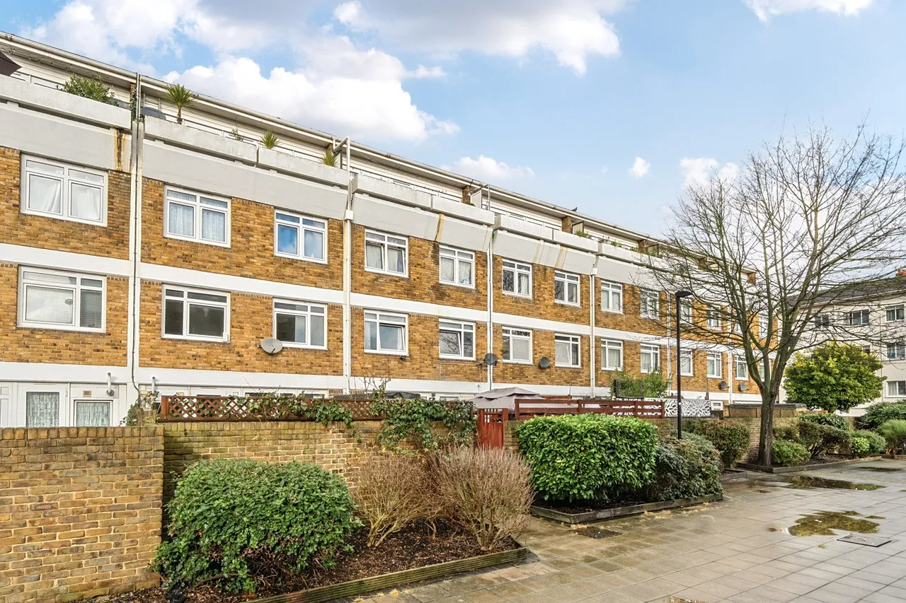 2 bed flat for sale — Carew Street, SE5