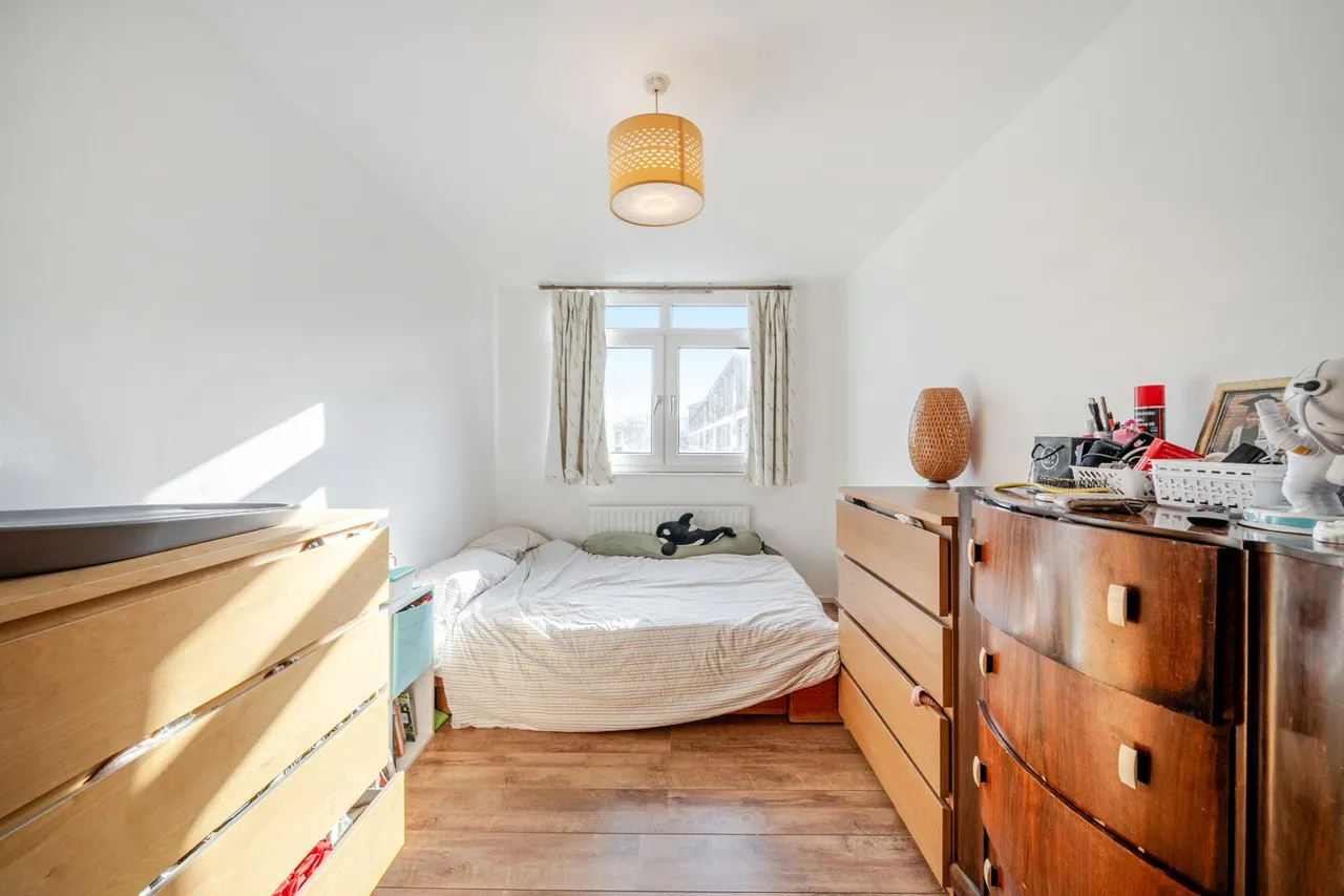 Carew Street, SE5, photo 18