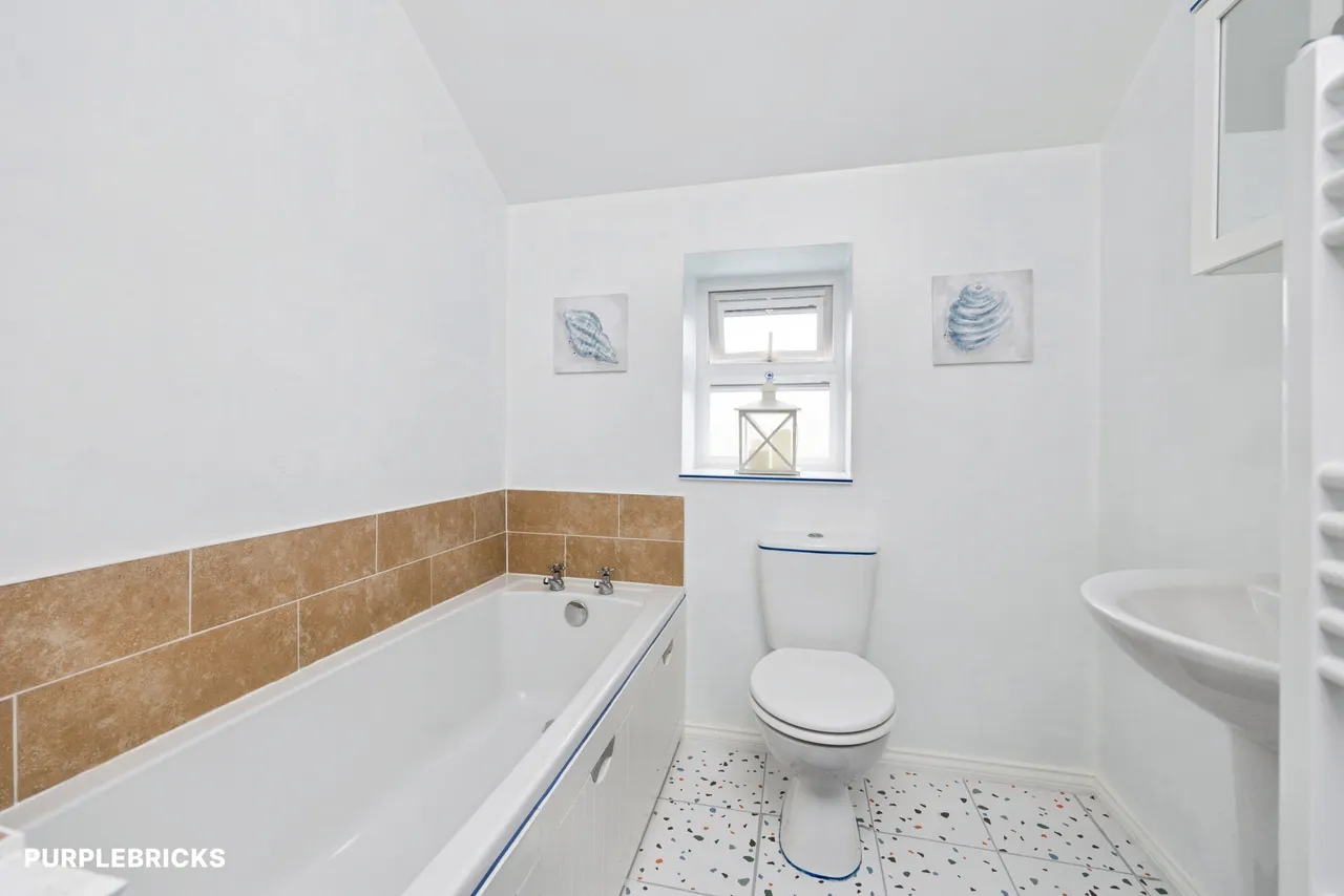 Wembley Terrace, Blyth, NE24, photo 22