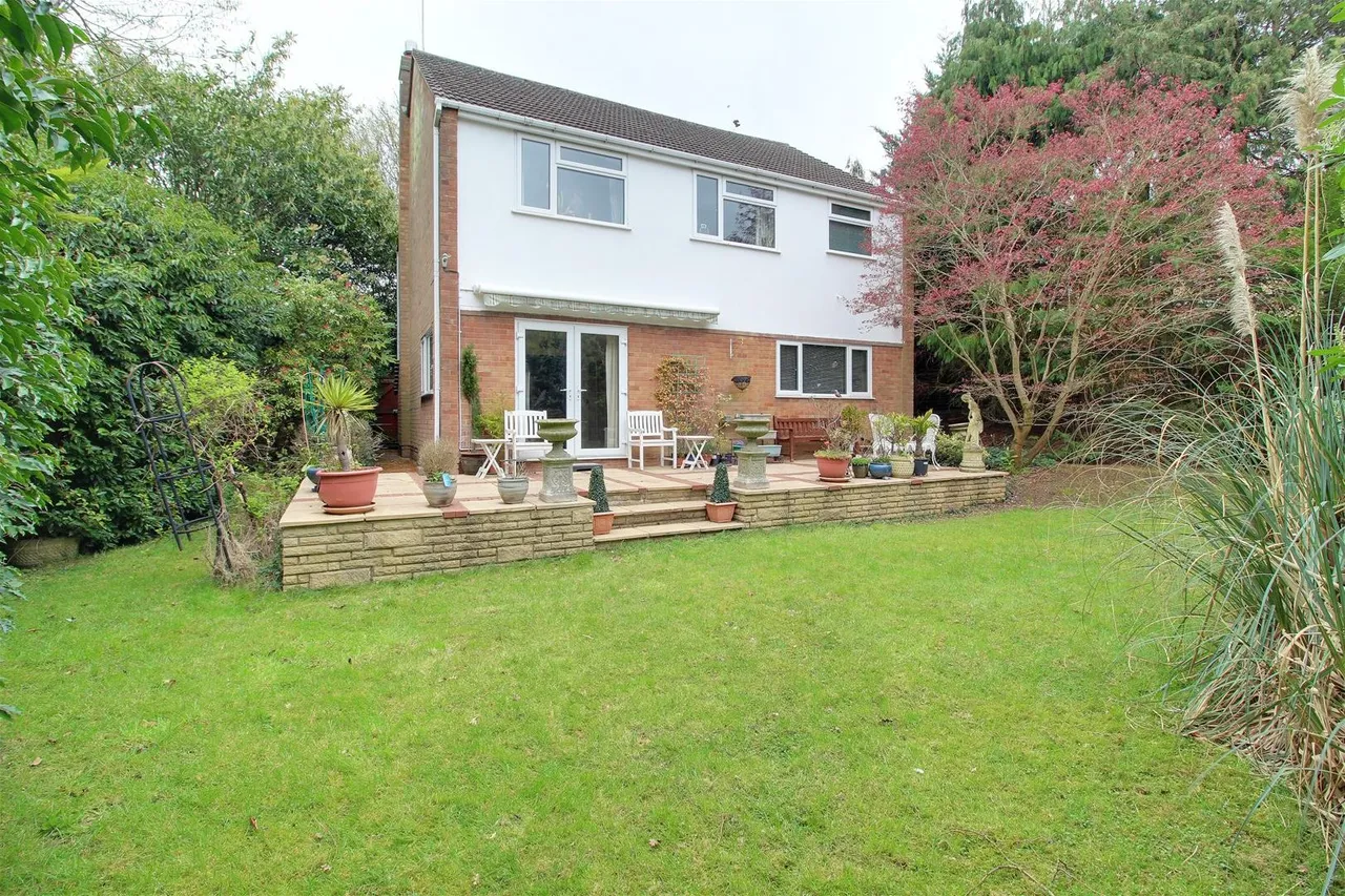 Westwood Close, Potters Bar EN6 1LH, photo 10