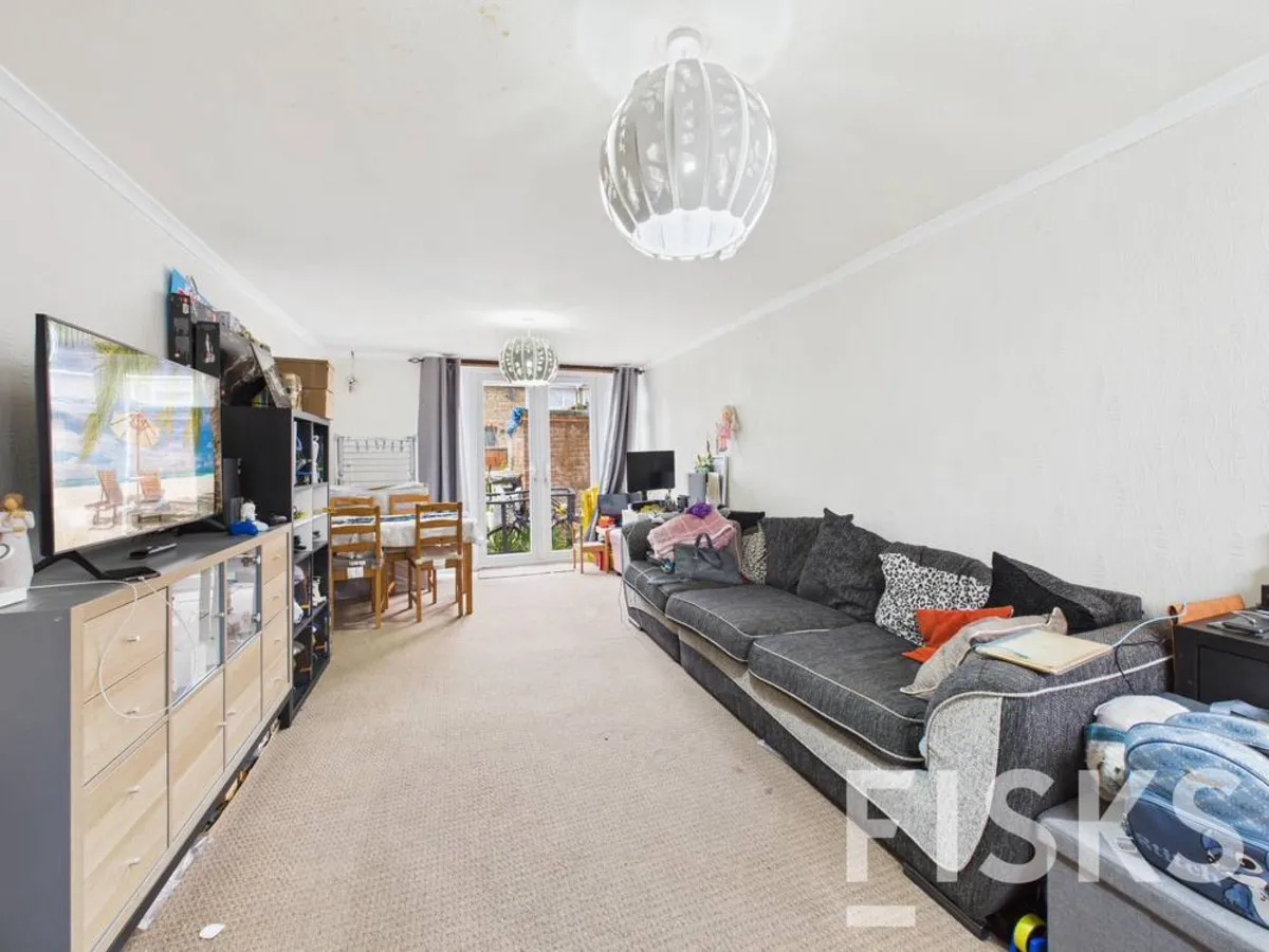 Seventh Avenue, Canvey Island, SS8, photo 5