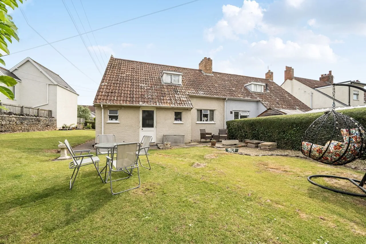 Woodborough Crescent, Winscombe, BS25, photo 19