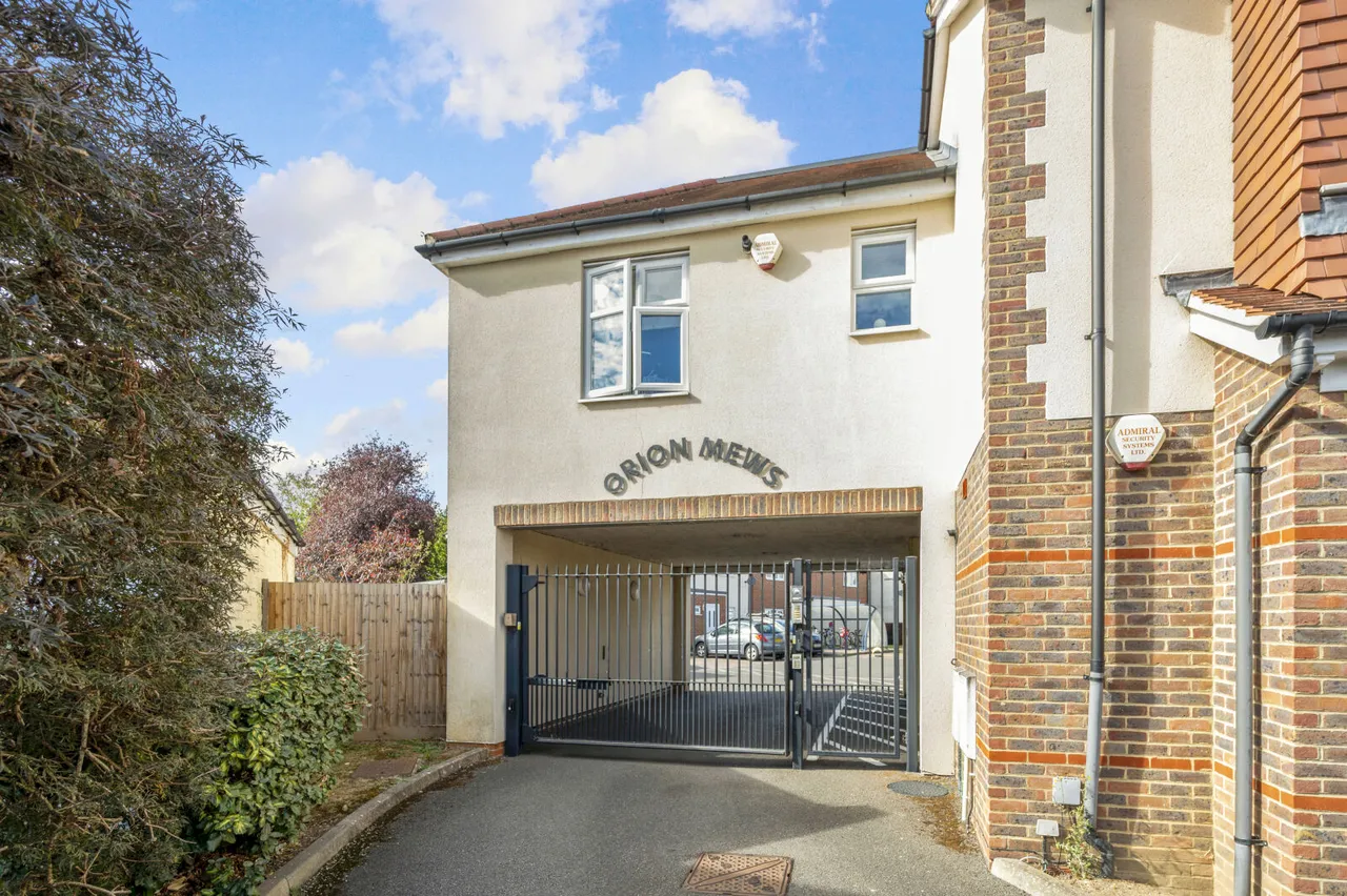 Orion Mews, Woodville Road, SM4, photo 12