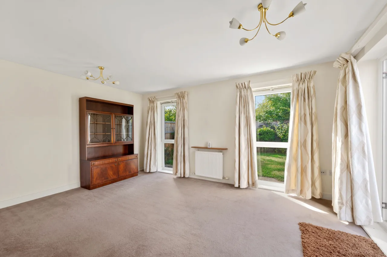 Orion Mews, Woodville Road, SM4, photo 2