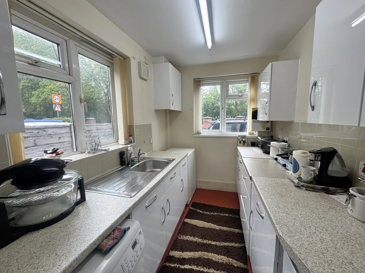 Lane End Road, Burnage, M19, photo 4