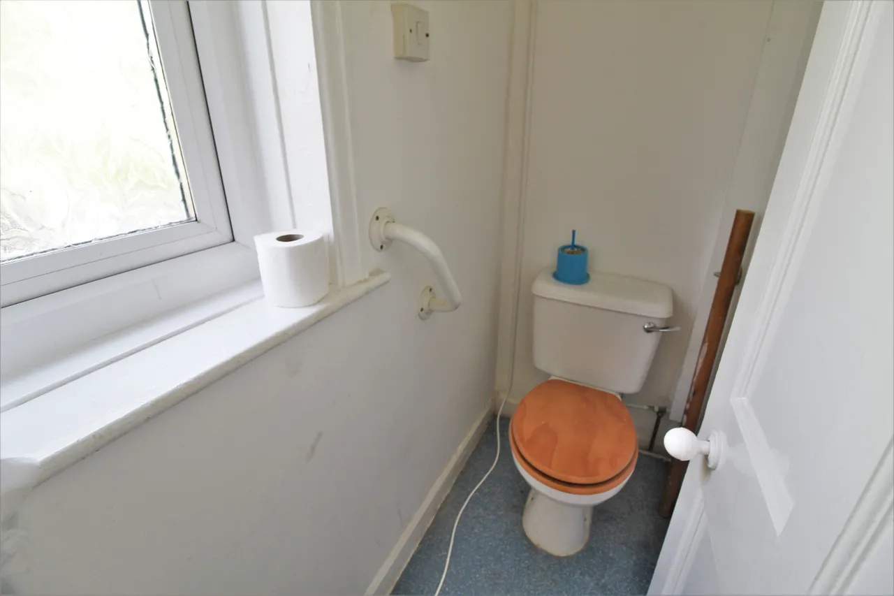 Lane End Road, Burnage, M19, photo 15