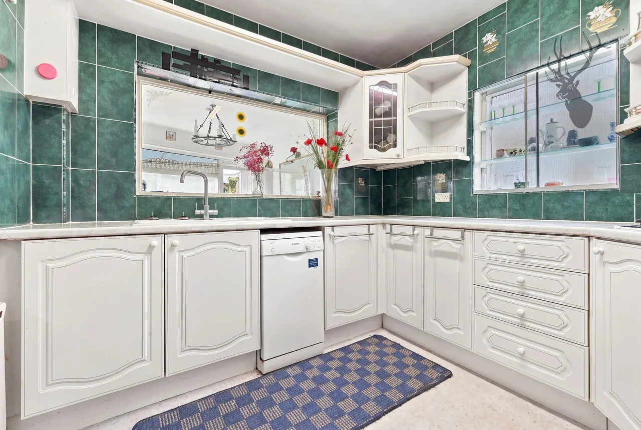 Baldocks Road, Theydon Bois, CM16, photo 6