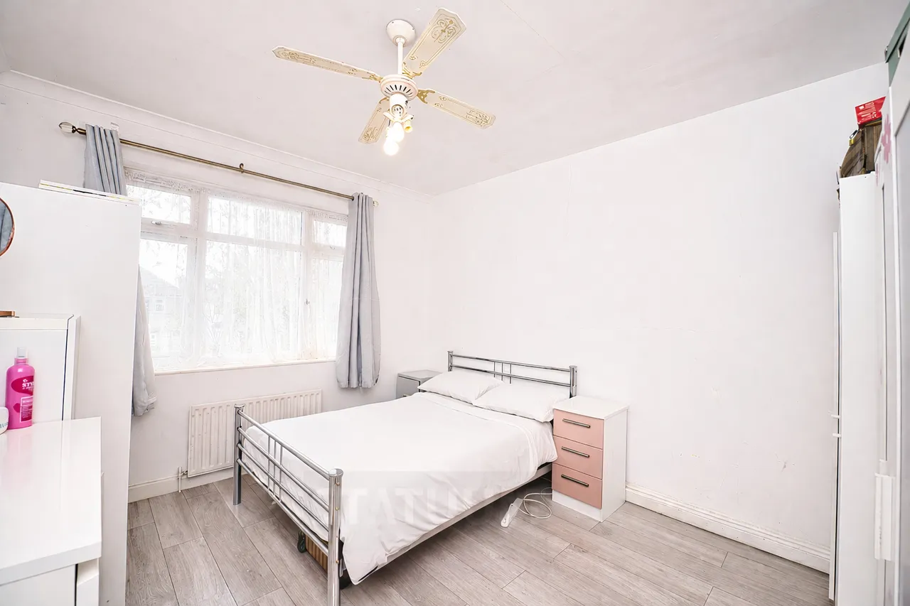 Lichfield Road, Goodmayes, RM8, photo 9