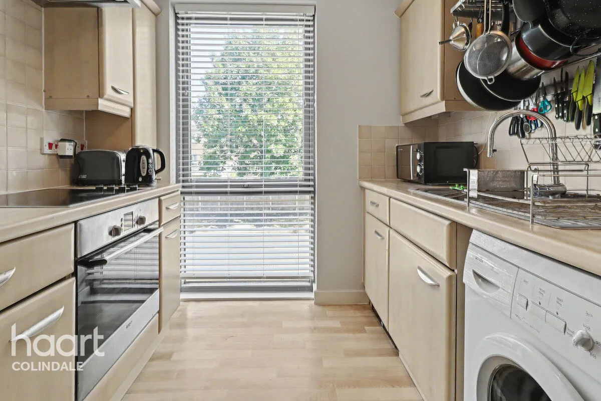 Lanacre Avenue, NW9, photo 4