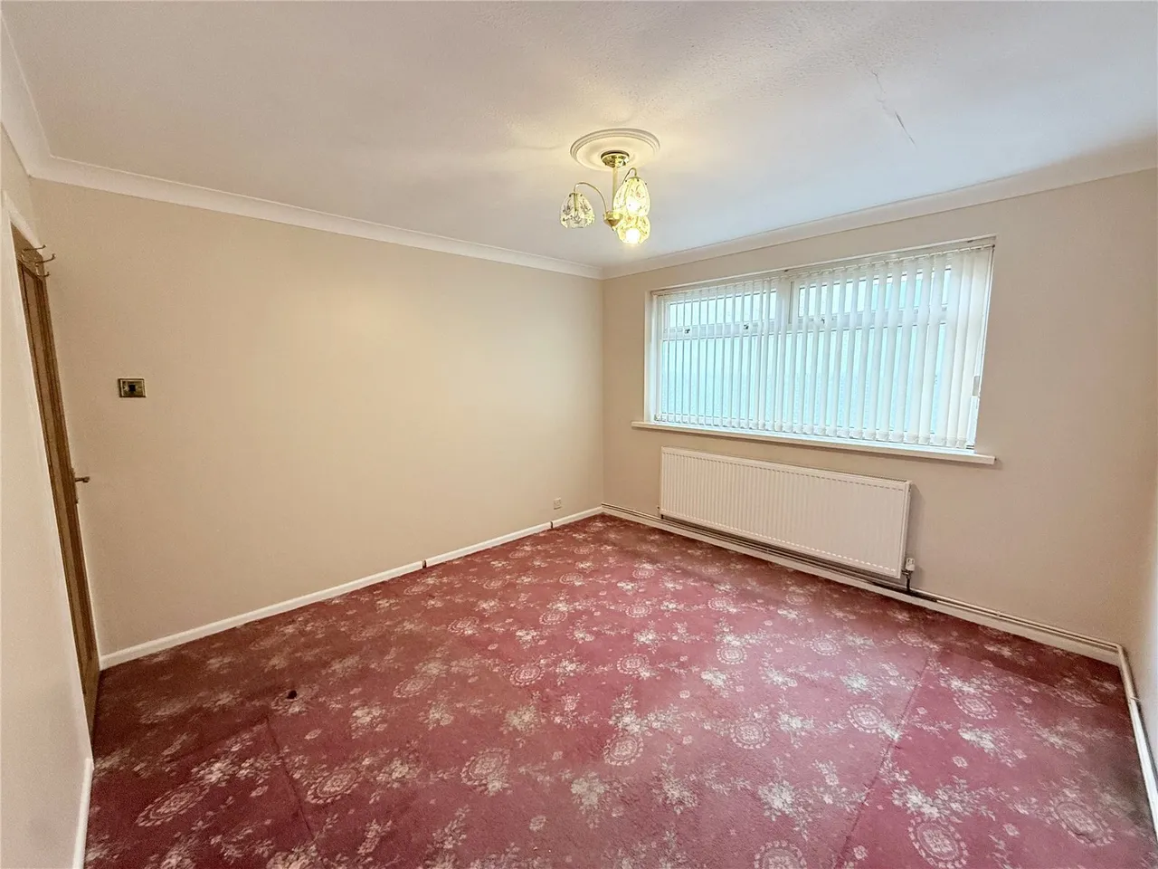 Heol Pen Tir Garw, Penlan, SA5, photo 16