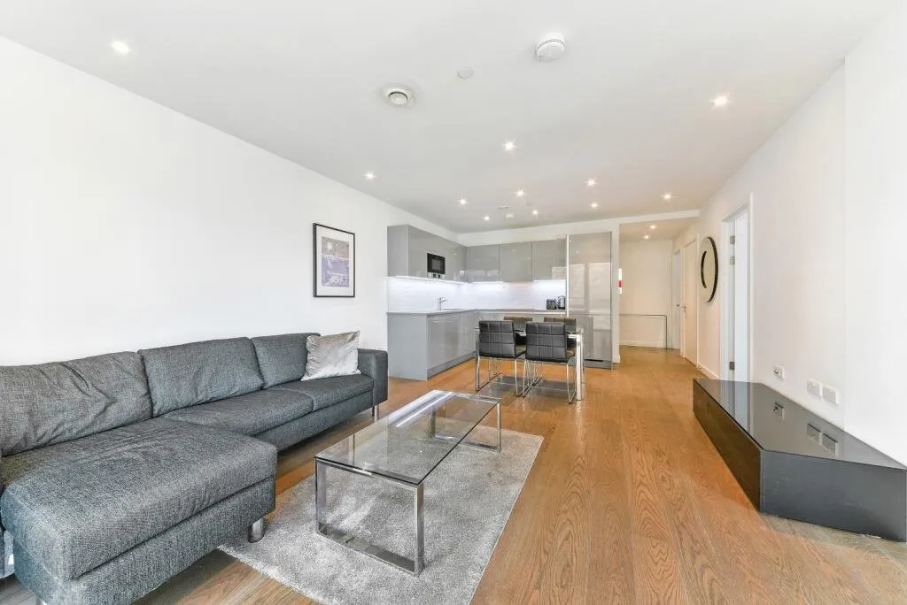 Sayer Street, Elephant & Castle, SE17, photo 3