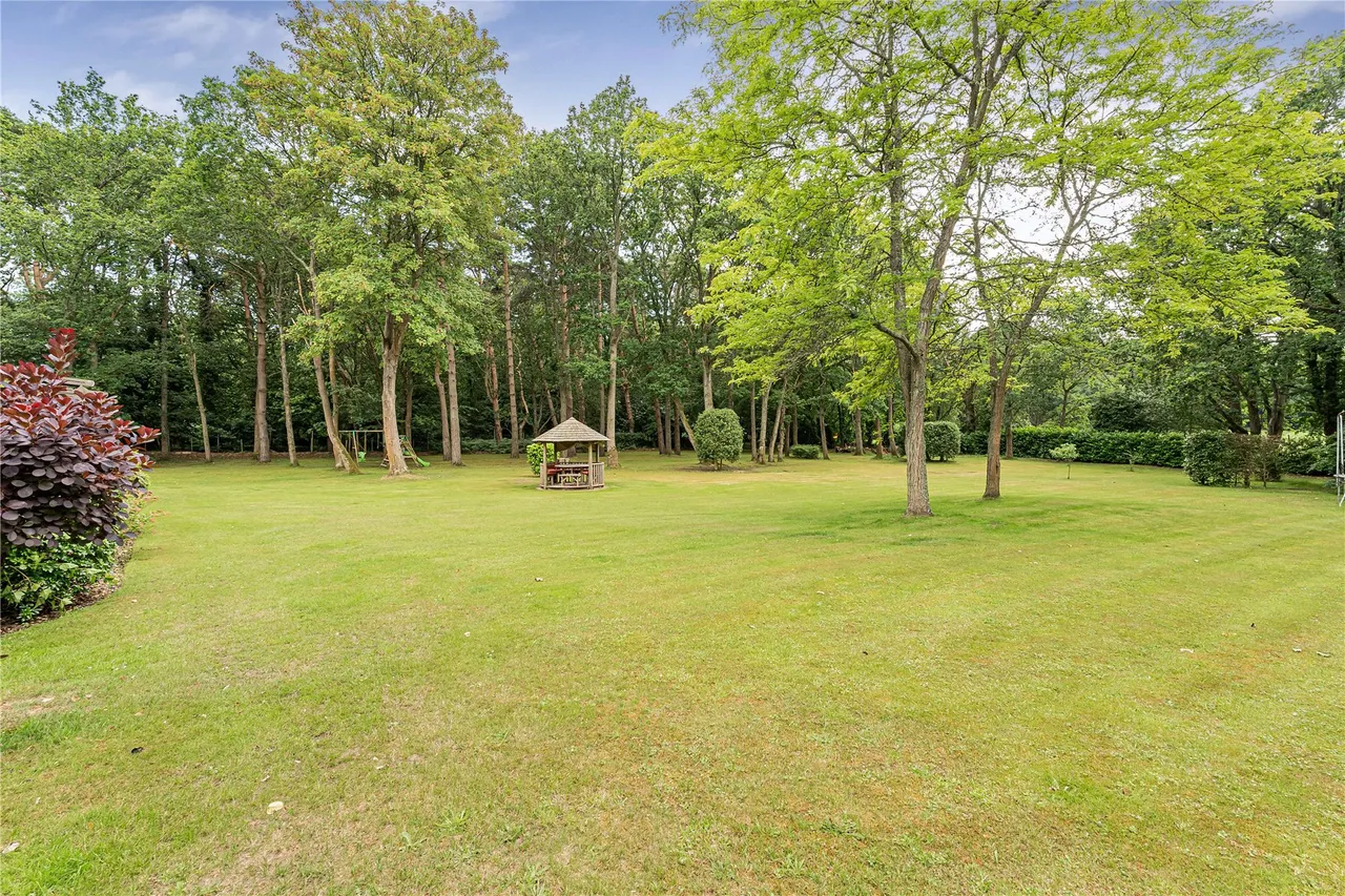 Crooksbury Road, Farnham, GU10, photo 8