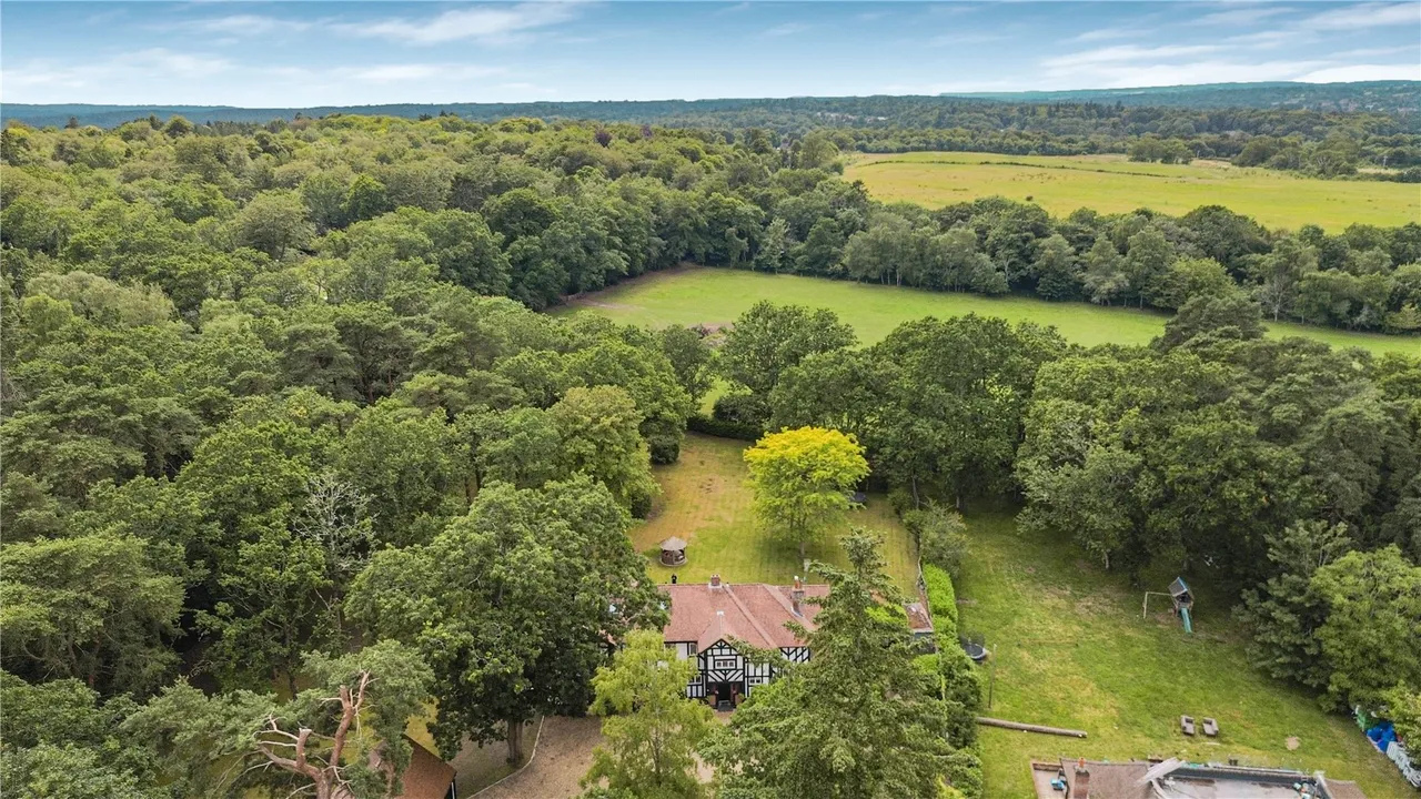 Crooksbury Road, Farnham, GU10, photo 14