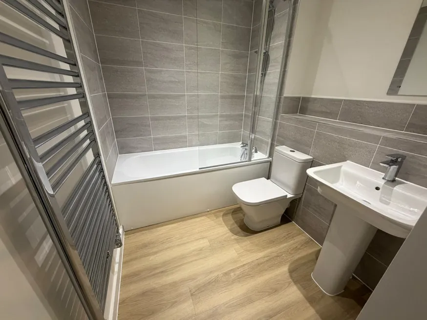 Brass Lane, Port Loop, B16, photo 8