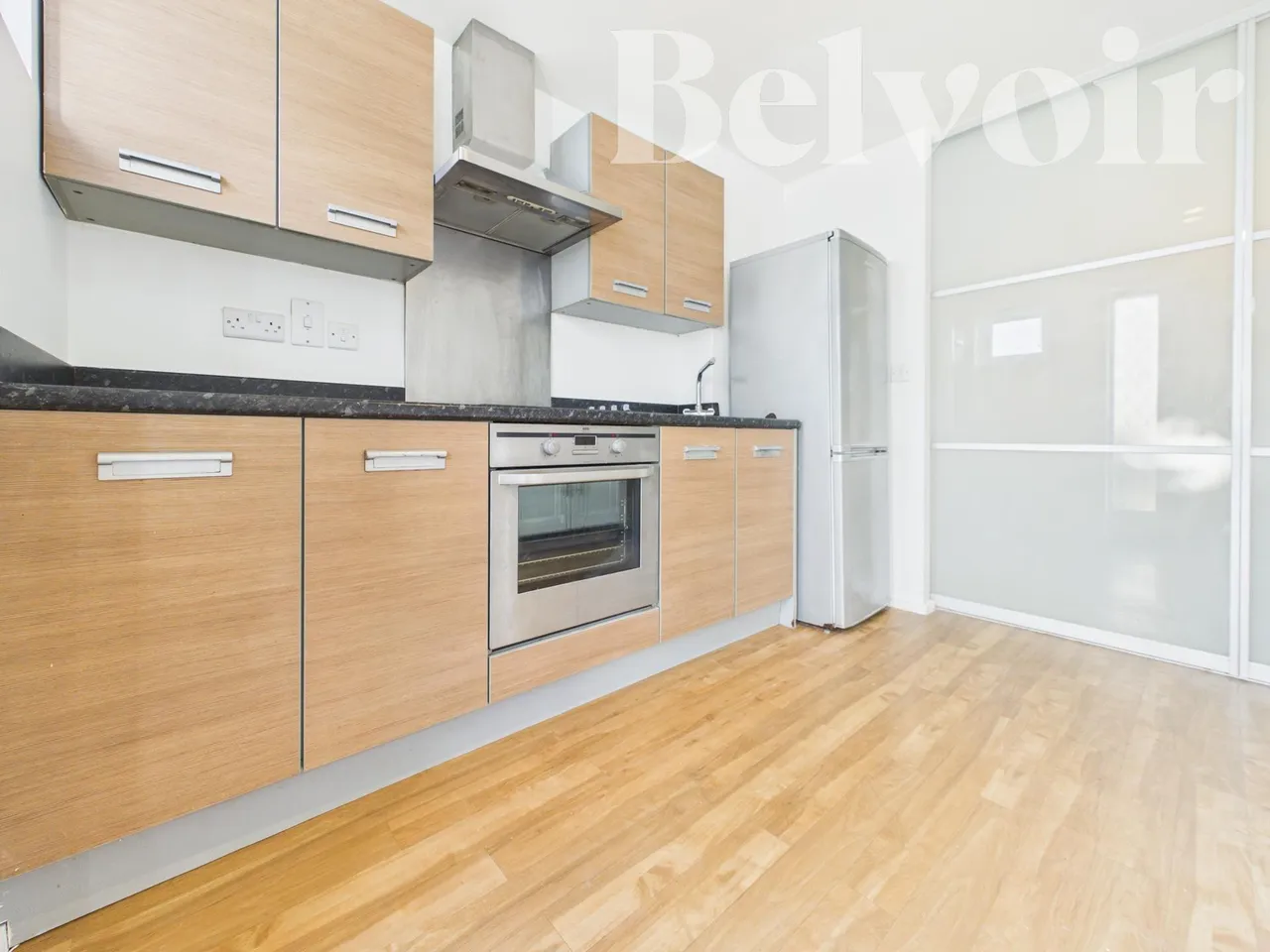 Cleeve Road, Marnel Park, RG24, photo 3