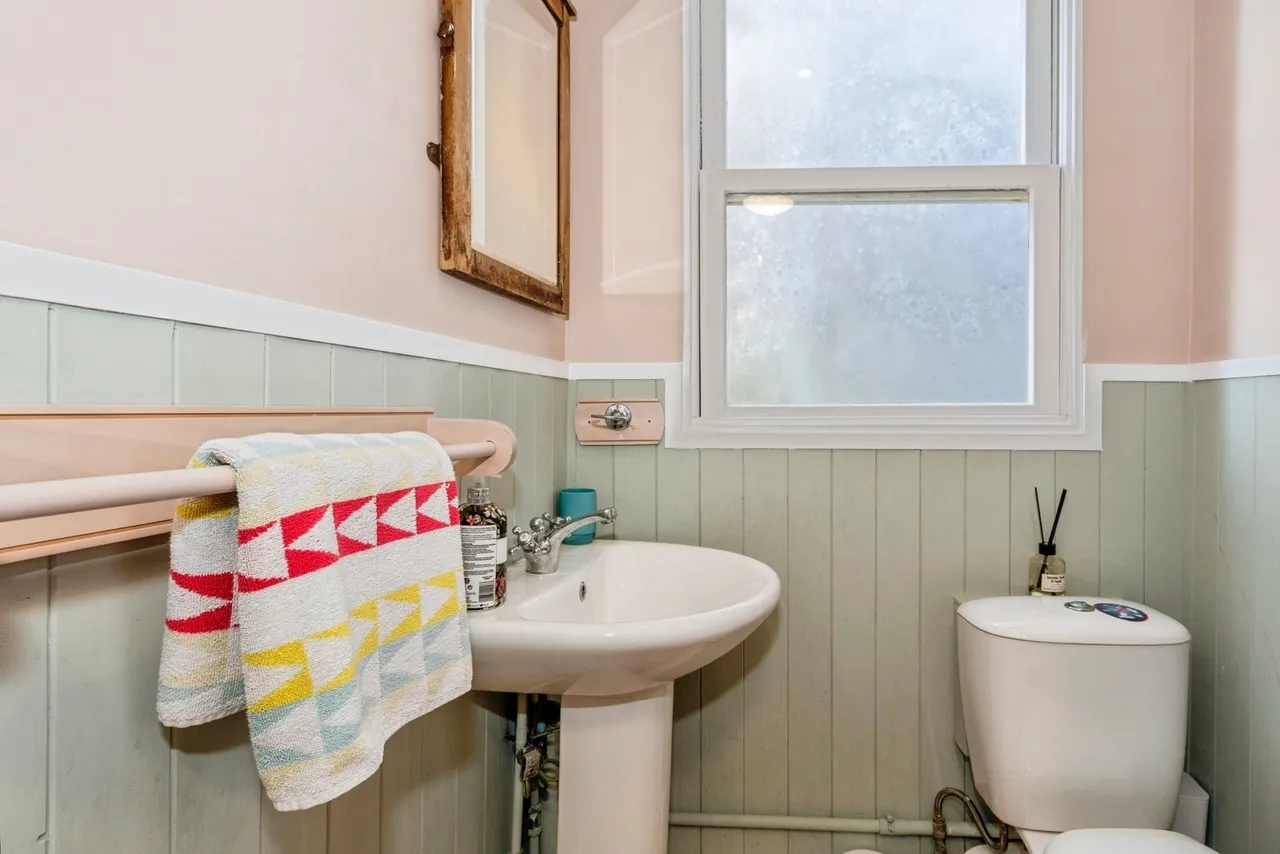 Garrett Street, Cawsand, PL10, photo 11