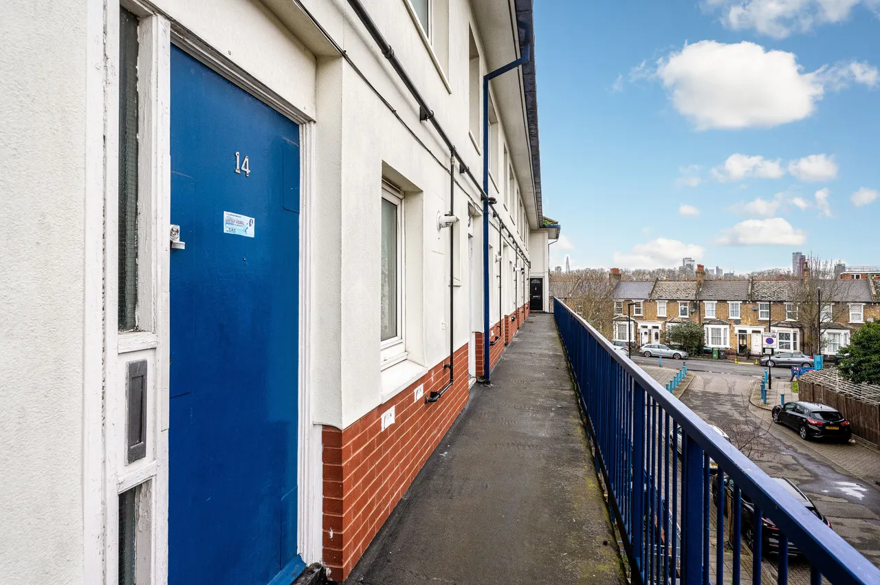 14 Cormorant Court, Pilot Close, London, photo 11