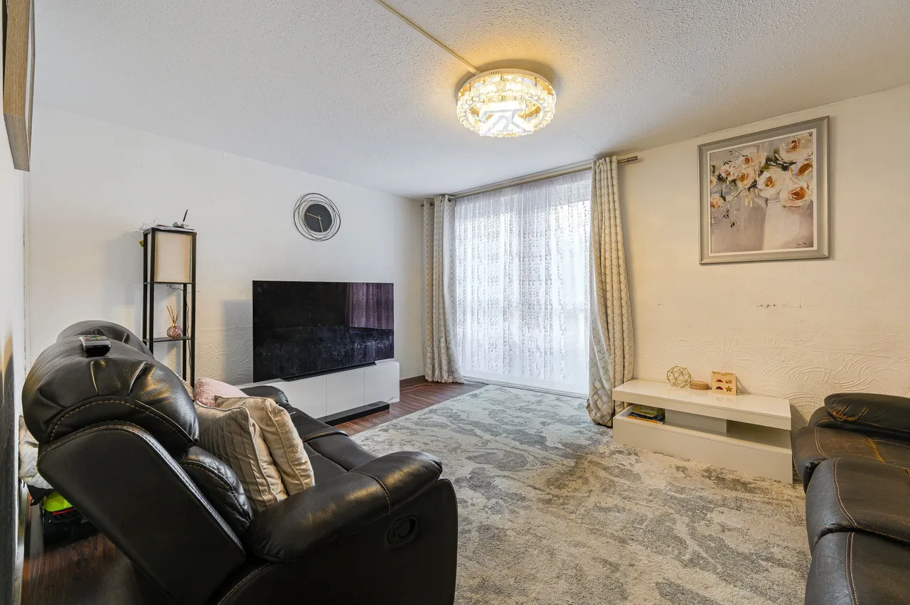 2 bed flat for sale — 14 Cormorant Court, Pilot Close, London