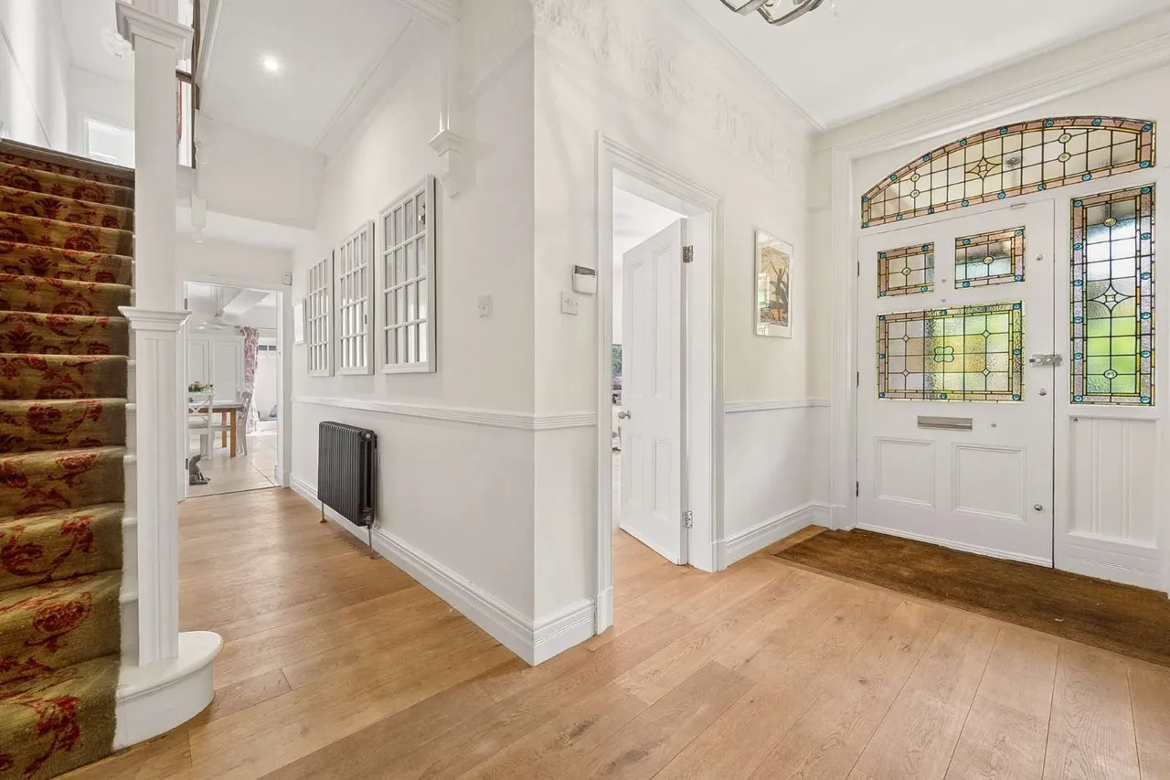 Hawthorn Park, Wilmslow, Cheshire, SK9 5BP, photo 3