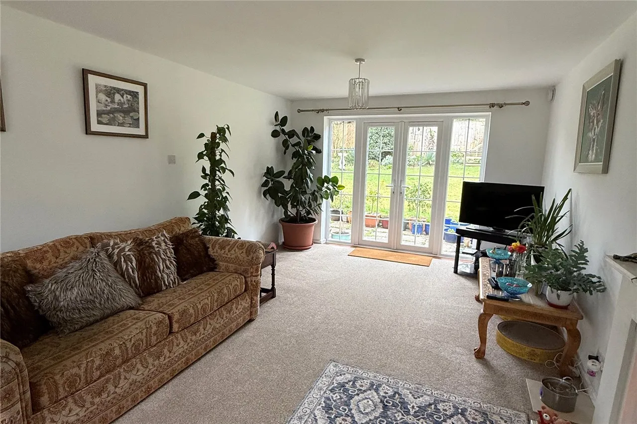 The Ridings, Liss, Hampshire, GU33, photo 9