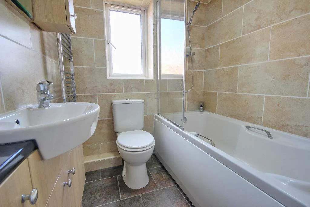 Mill View Road, Beverley, photo 5