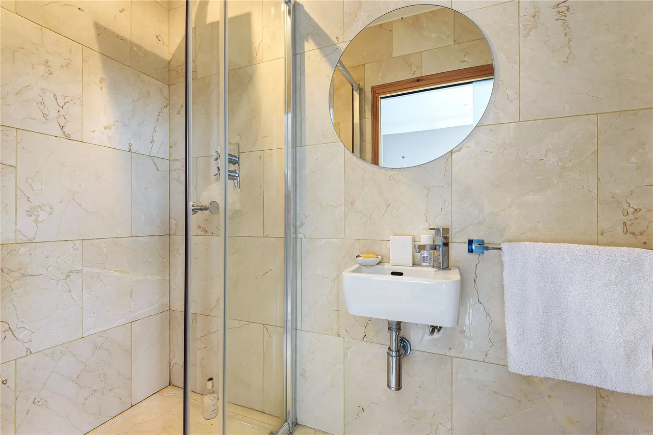Sandmoor Mews, Alwoodley, photo 10