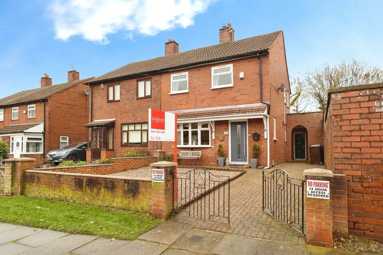 3 bed house for sale — Picton Street, Ashton-under-Lyne, Greater Manchester, OL7