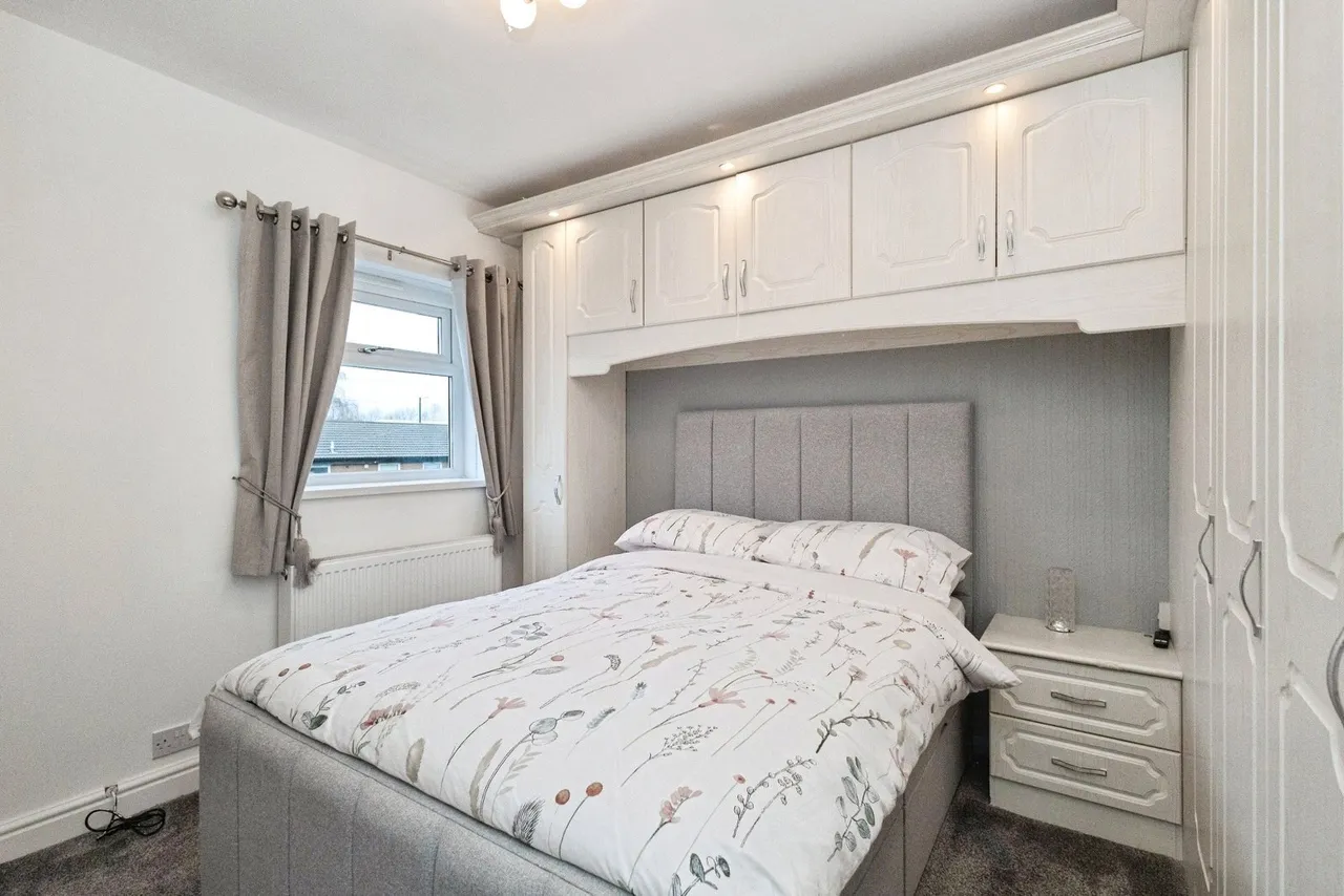 Picton Street, Ashton-under-Lyne, Greater Manchester, OL7, photo 9