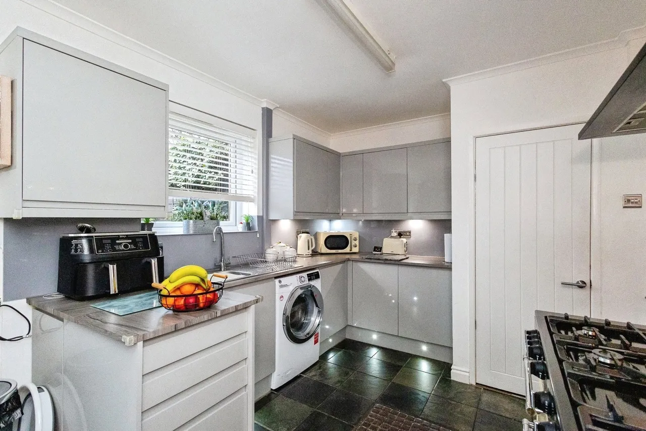 Picton Street, Ashton-under-Lyne, Greater Manchester, OL7, photo 6