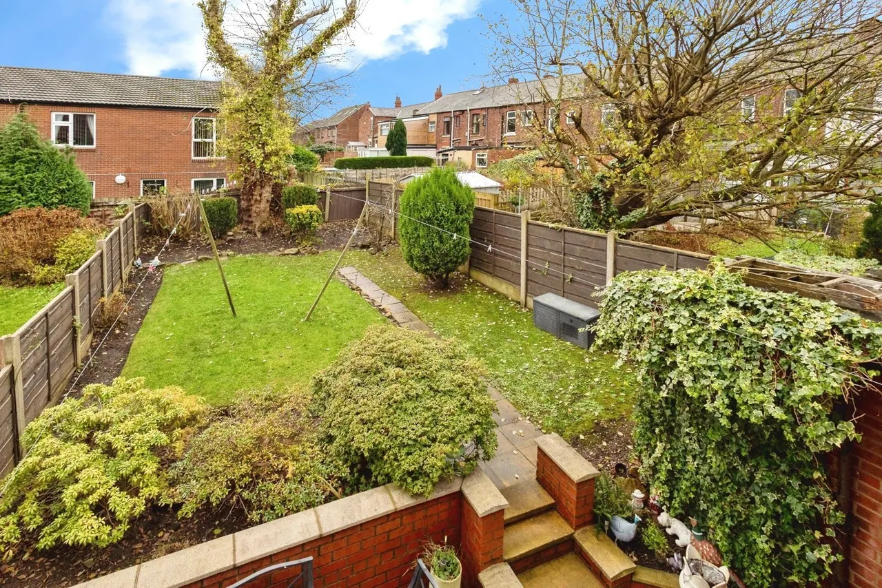 Picton Street, Ashton-under-Lyne, Greater Manchester, OL7, photo 16