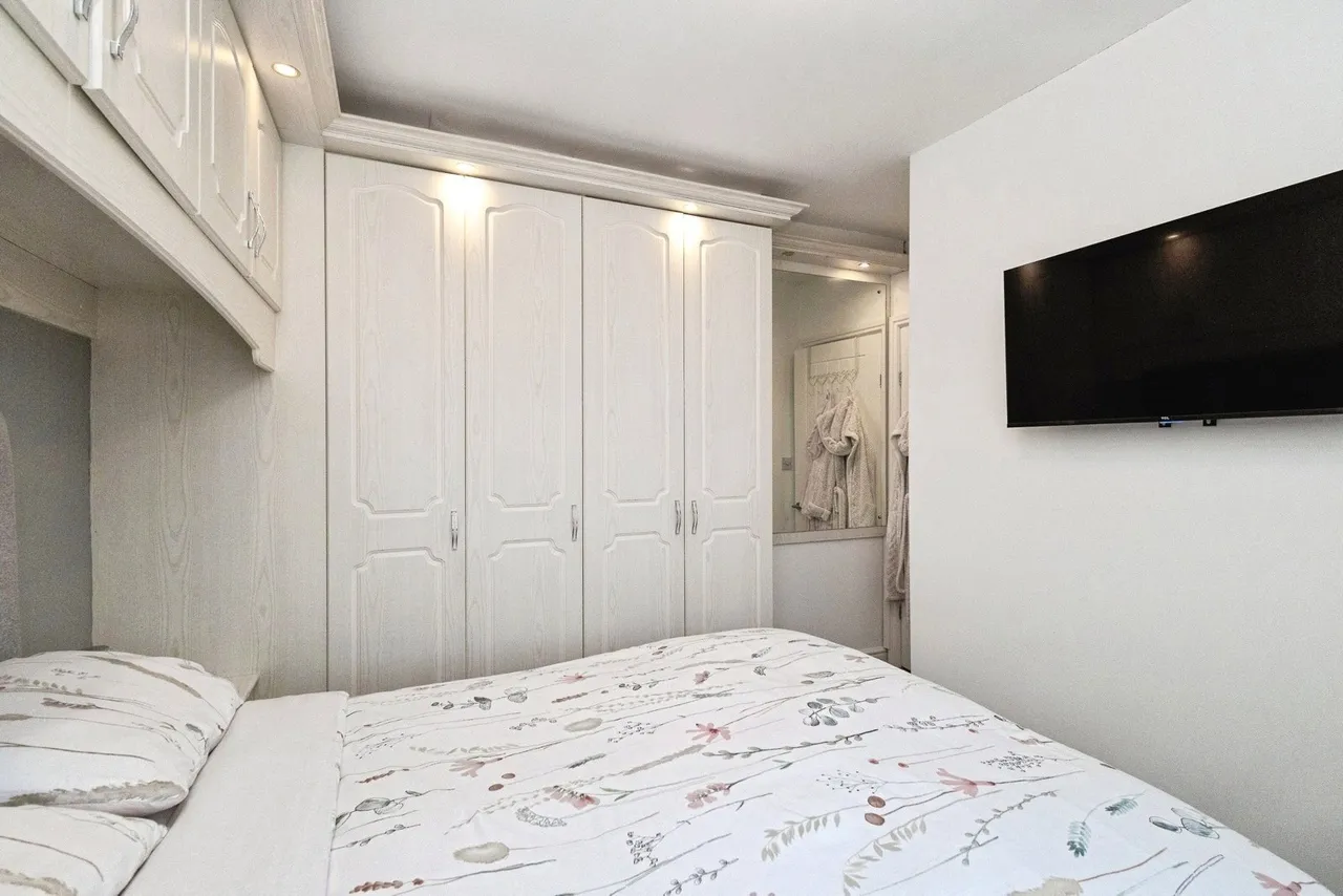 Picton Street, Ashton-under-Lyne, Greater Manchester, OL7, photo 10