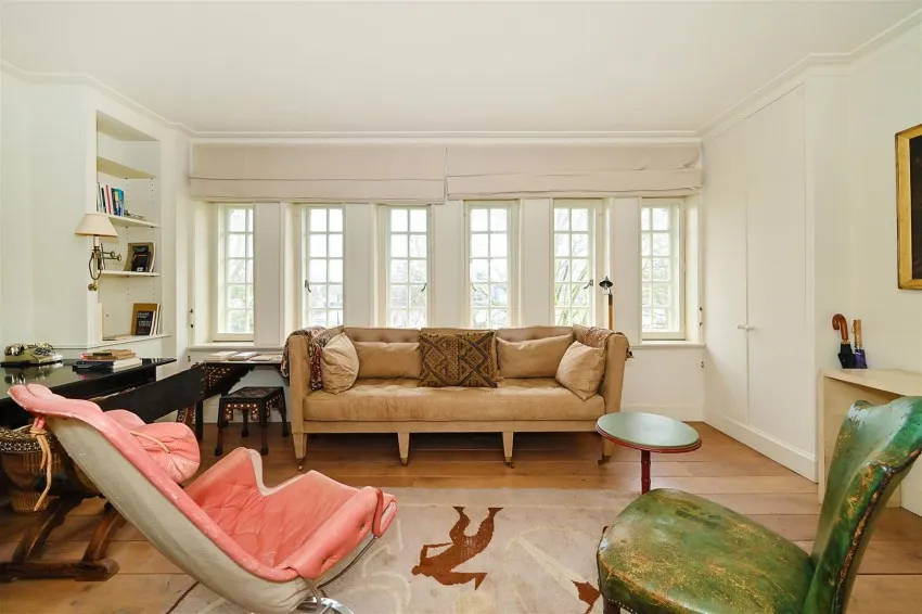 Studio For Sale, photo 3