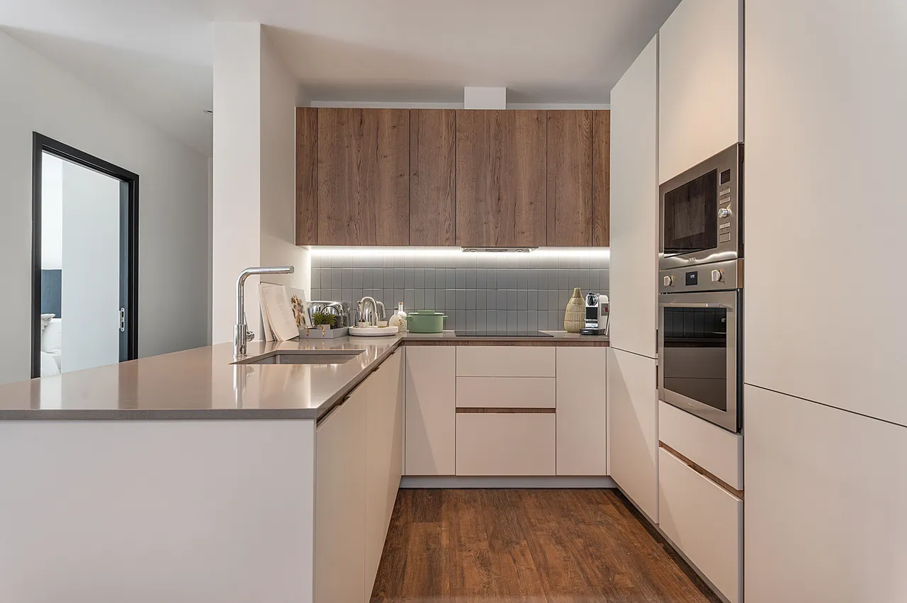 Greenford, UB6, photo 3